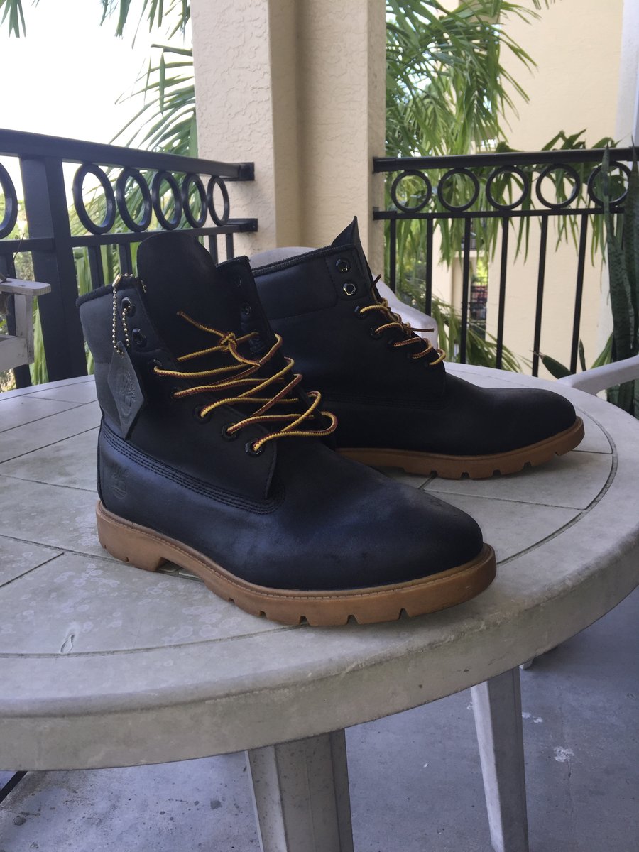 Image of CUSTOM TIMBERLANDS (COLOR SWAP OPTION)