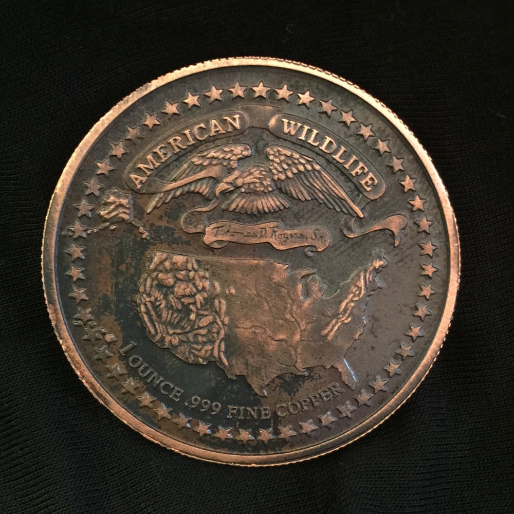 Image of Timber Wolf 1oz Copper Challenge Coin