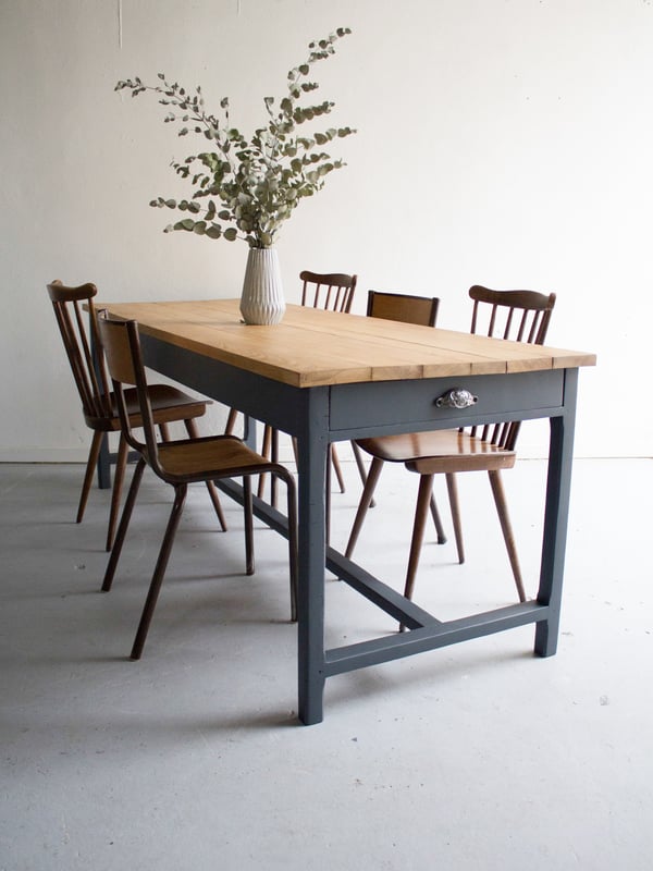 Image of table de ferme 6/8 personnes plateau chêne **Réservé jusqu'au 12/12**