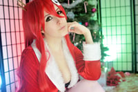 Image 3 of Holiday Yoko Littner Photoset