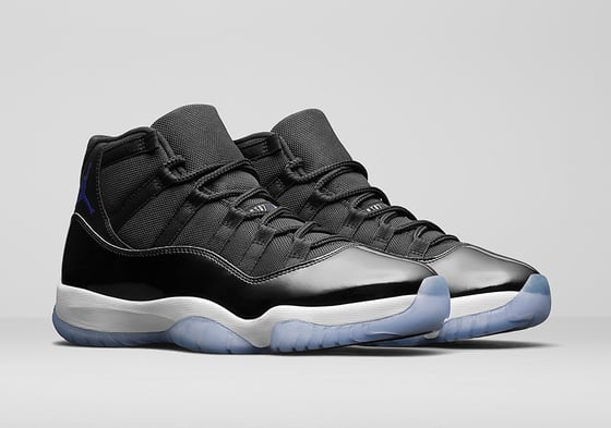 Image of Nike air Jordan 11 space jam edition