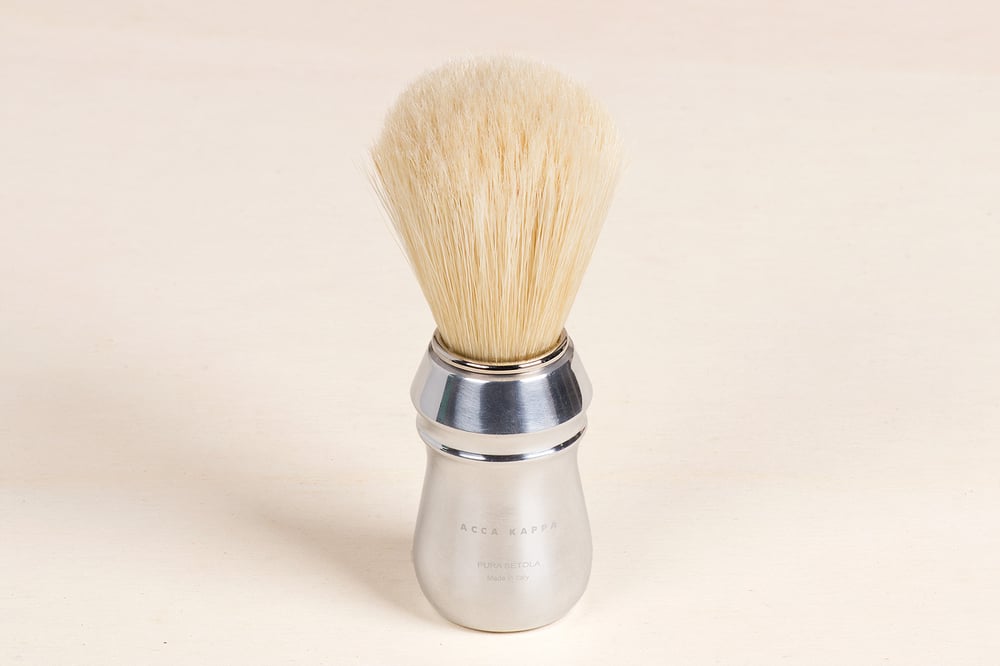 Image of PENNELLO DA BARBA ALLUMINIO / ALUMINUM SHAVING BRUSH