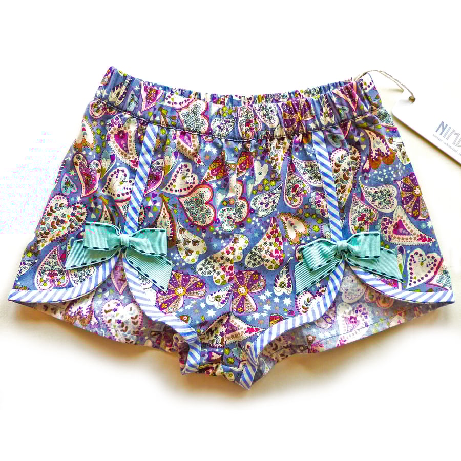 Image of Polly Vintage Bow Shorts - Paisley Haze