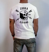 Image 1 of ARROW SKULL - WHITE