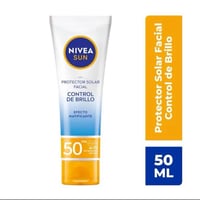 Image 3 of Nivea Protector Solar Efecto Matte/Control de Brillo SPF50