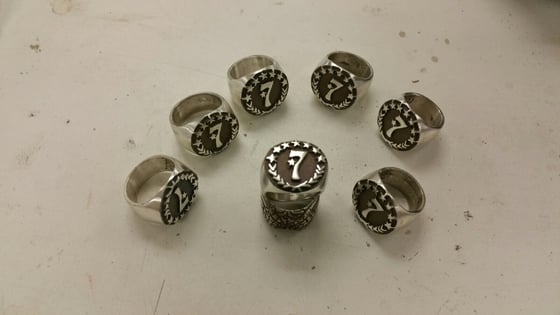 Image of Circle 7 Silver Rings