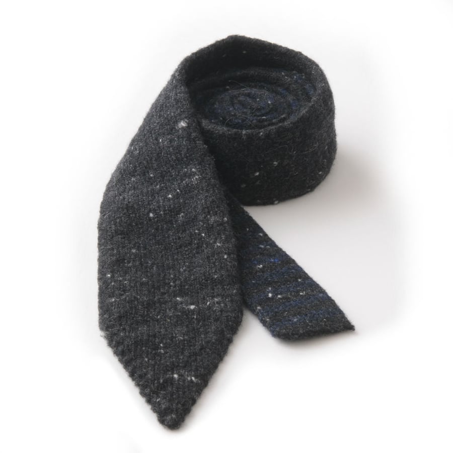 Image of Soft Tweed Tie with Stripe in Charcoal Black