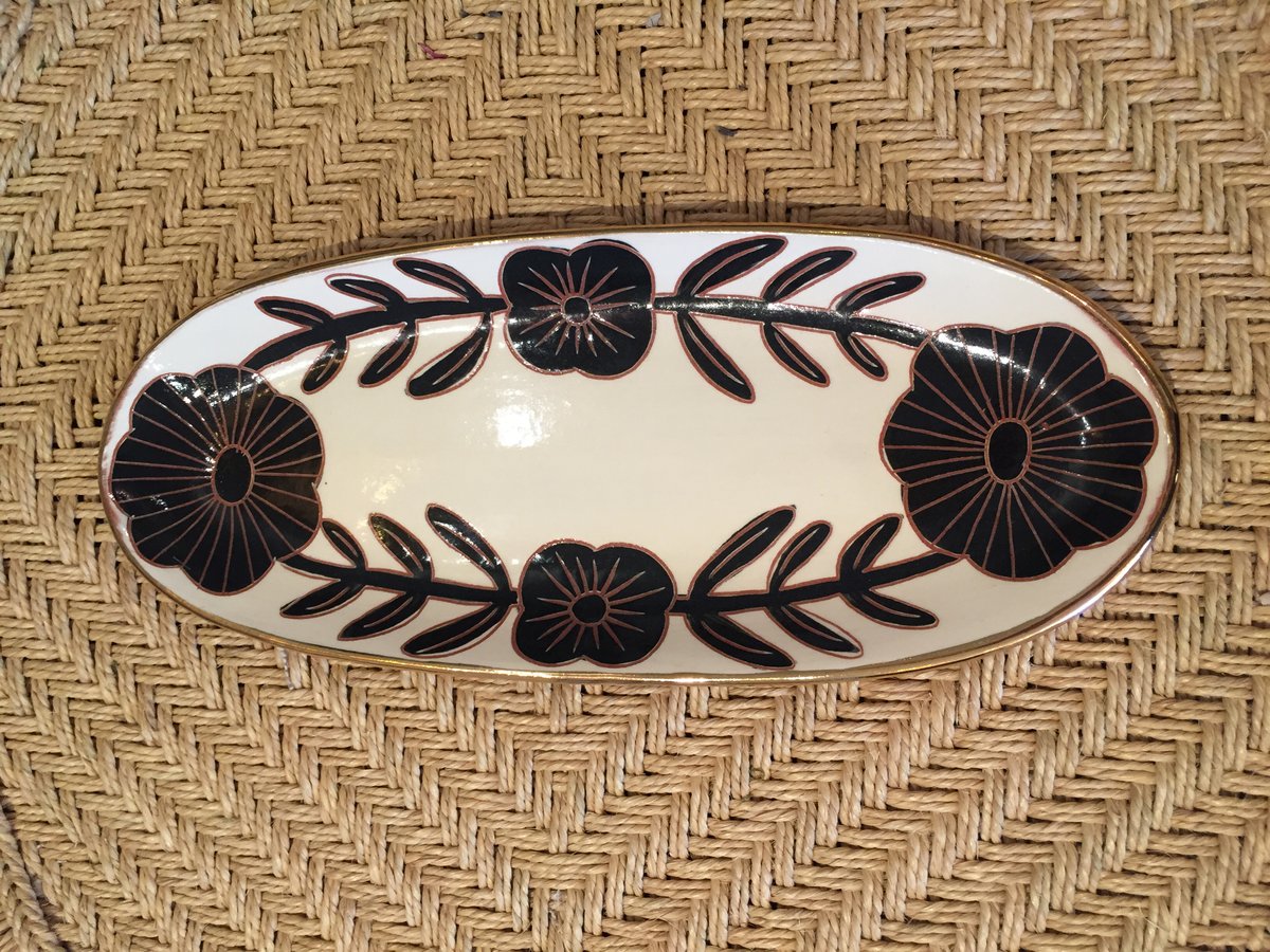 Long Four flower platter / Moonbird Pottery