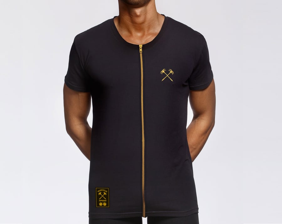 Image of Paradiseclub zipped T - Gold