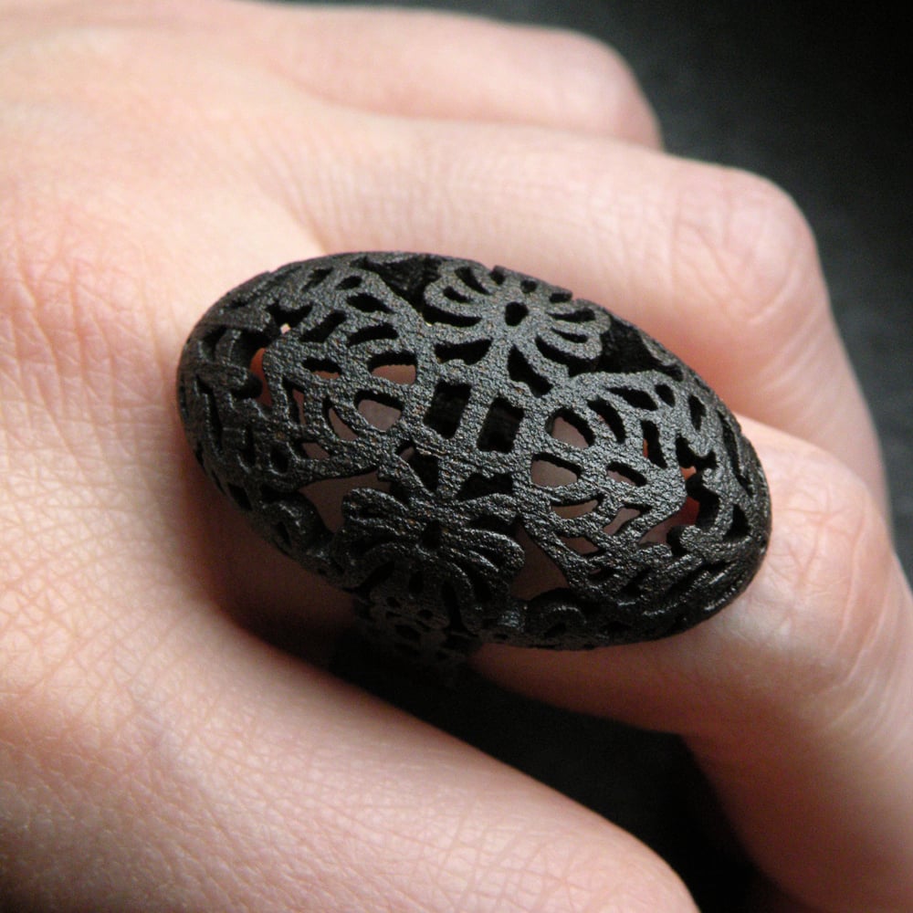 Image of 3D printed rings gold-plated steel/matte black steel