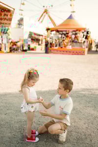 Image 4 of Fair Mini Sessions 