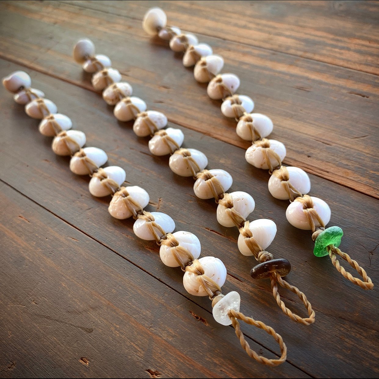 Makamae O Molokai — Mermaid friendly puka shell bracelet with