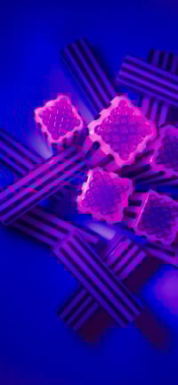 Image 2 of BRICK TIP UV glass