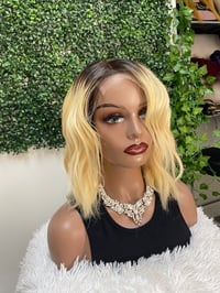 Image 3 of ombré blonde bob 