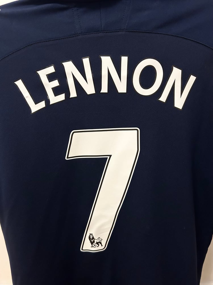 Image of Tottenham Hotspur “LENNON 7” 2009/10 Player Version Away Shirt + patches (XL) 