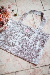 Image 2 of Tote bag [Toile de jouy chocolat]