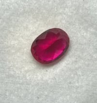 Image 10 of Enhanced Pink Sapphire Oval-cut, 14ct