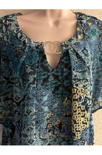 Image 4 of New Large Petite Kim Roger’s top #819*8