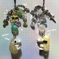Image 1 of snoopy phonecharms ❨･¨⬮ྀིྀི ๋࣭⭑pt.2