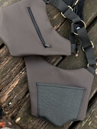 Image 4 of Brown & Black Holsterbag