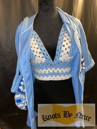 Image 3 of Basic granny top