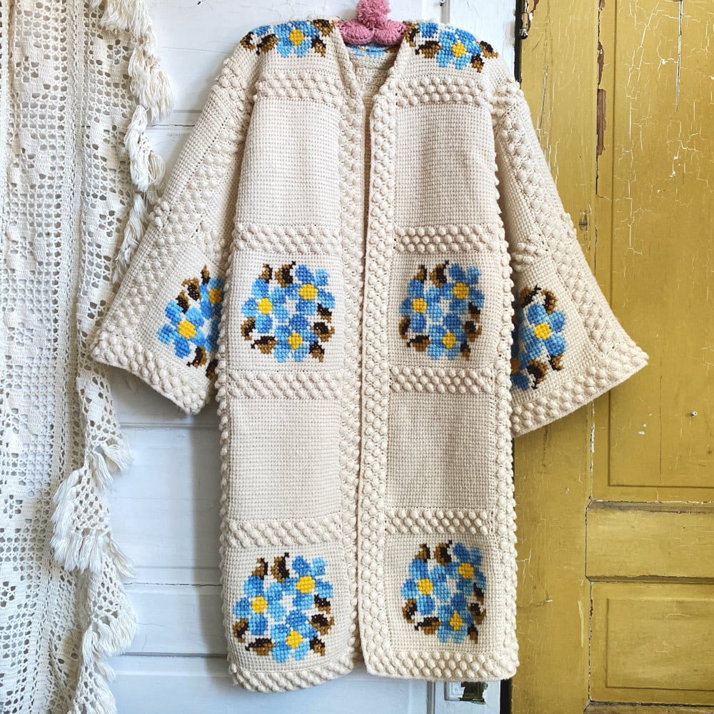 Image of Blue Flower Wreath Bobble Granny Sweater