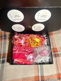 Image 2 of Paradise PR Box