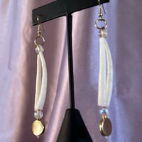 Image 3 of Small Dentalium earrings (iridescent) 