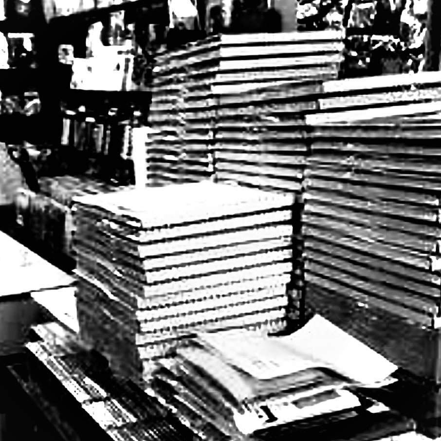 2 LP + 5 7" - MYSTERY BOX