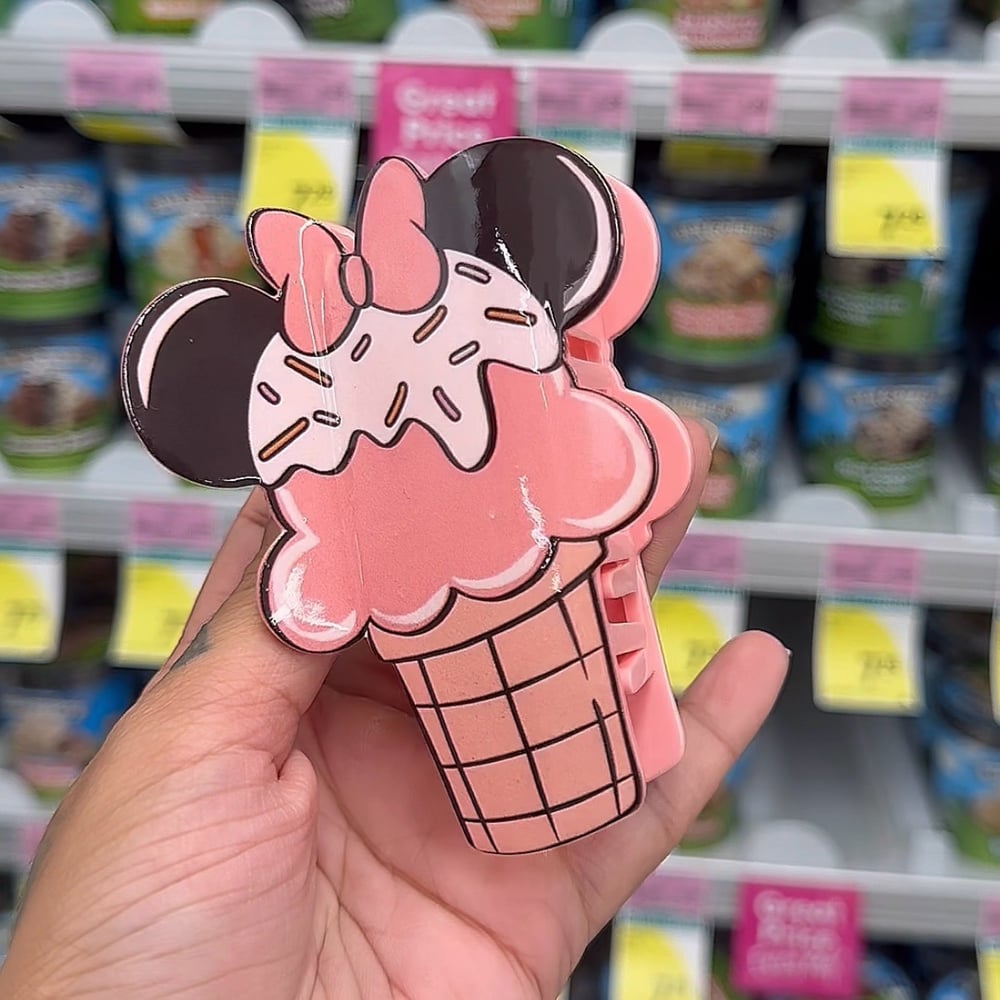 Image of Crazyashcrafts Collab Magical Ice Cream Claw Clip