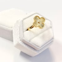 Image 2 of Gold Clover Ring