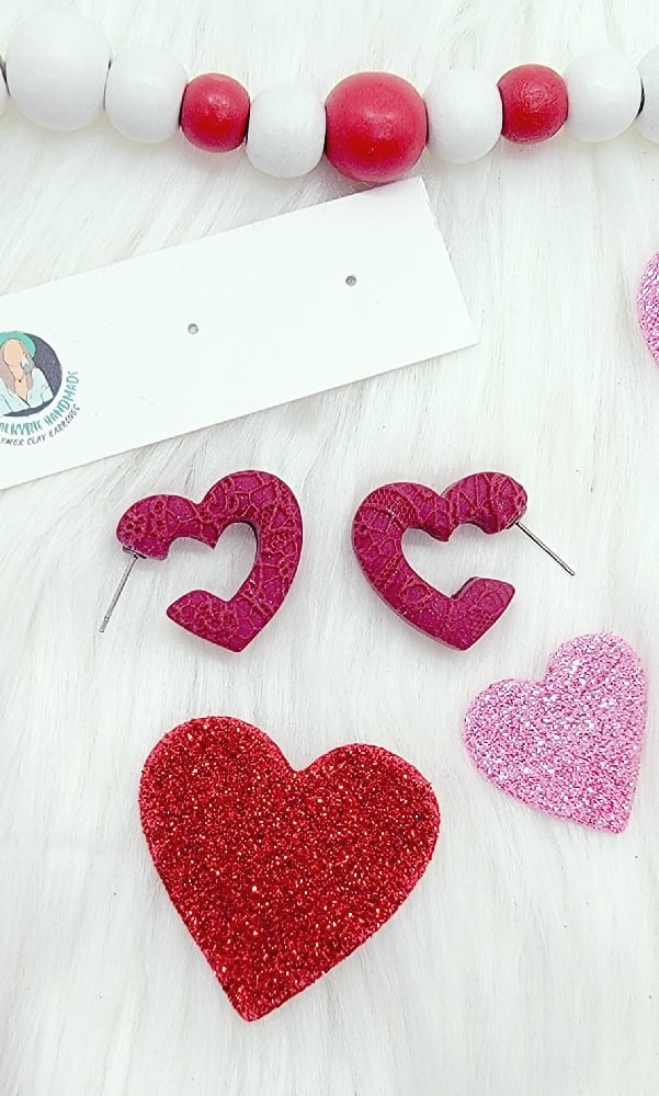 Image of Reversible Lace Chunky Hoops