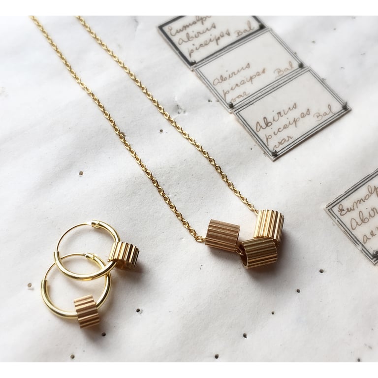 The Golden Traveller Earring Image 2