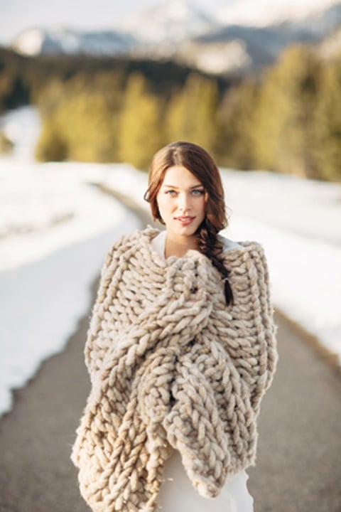 Image of Oatmeal Bedrunner-Shawl-Throw