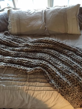 Image of Oatmeal Bedrunner-Shawl-Throw