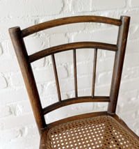 Image 5 of Chaise cannelée 