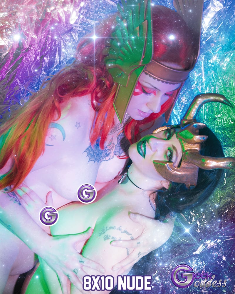 Jessica Nova and Kearstin Print from the Set Bifrost