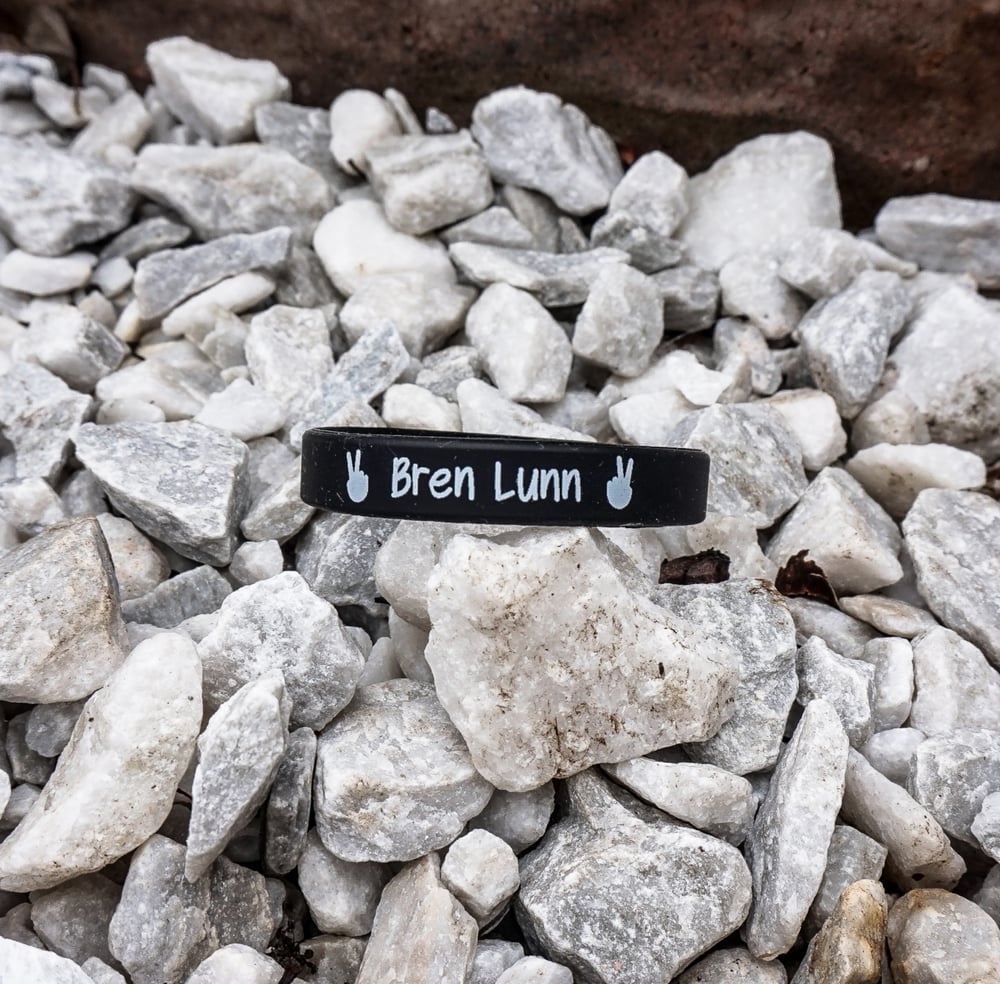 Image of Black "Bren Lunn" Bracelet