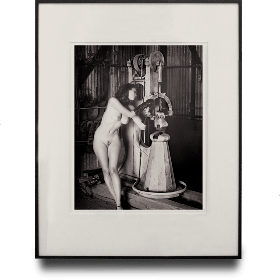 Image of Nude and Hammer