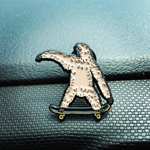 Image of Skloth Pin