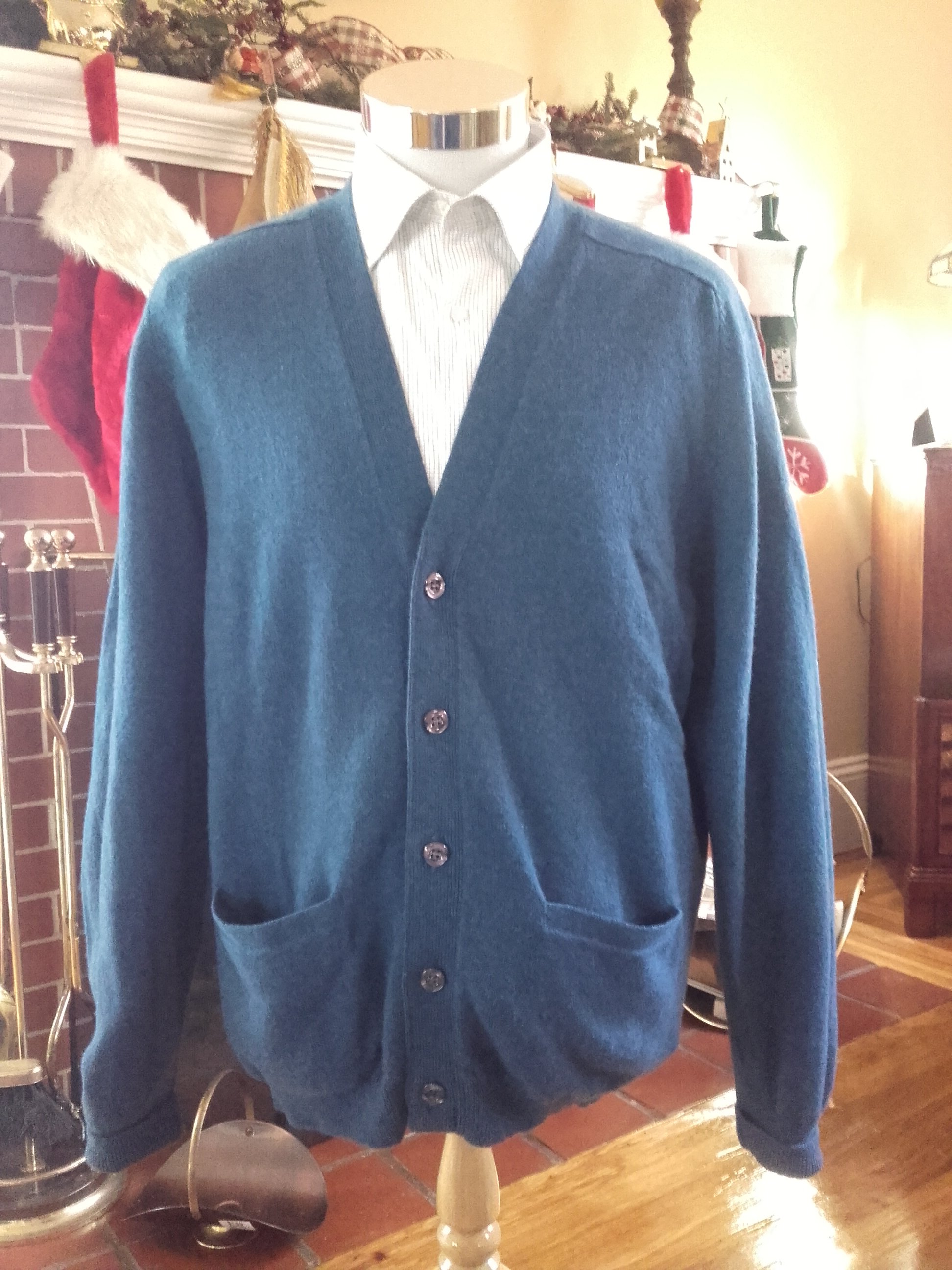 Alan Paine, Made in Great Britain, Pure Lambswool, Blue Cardigan, Size ...