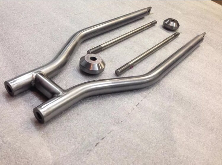 Wishbone Springer Kit / Ricky Bongos