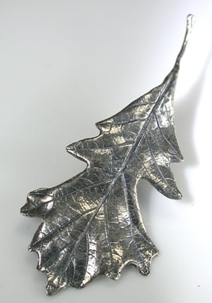 Image of Oak Leaf Pin