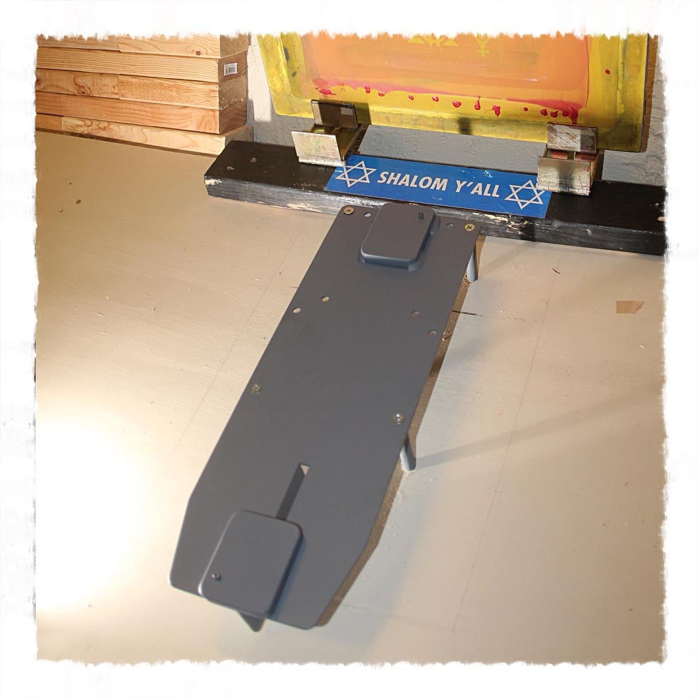 Image of THE SKATE MATE - Tabletop Platen