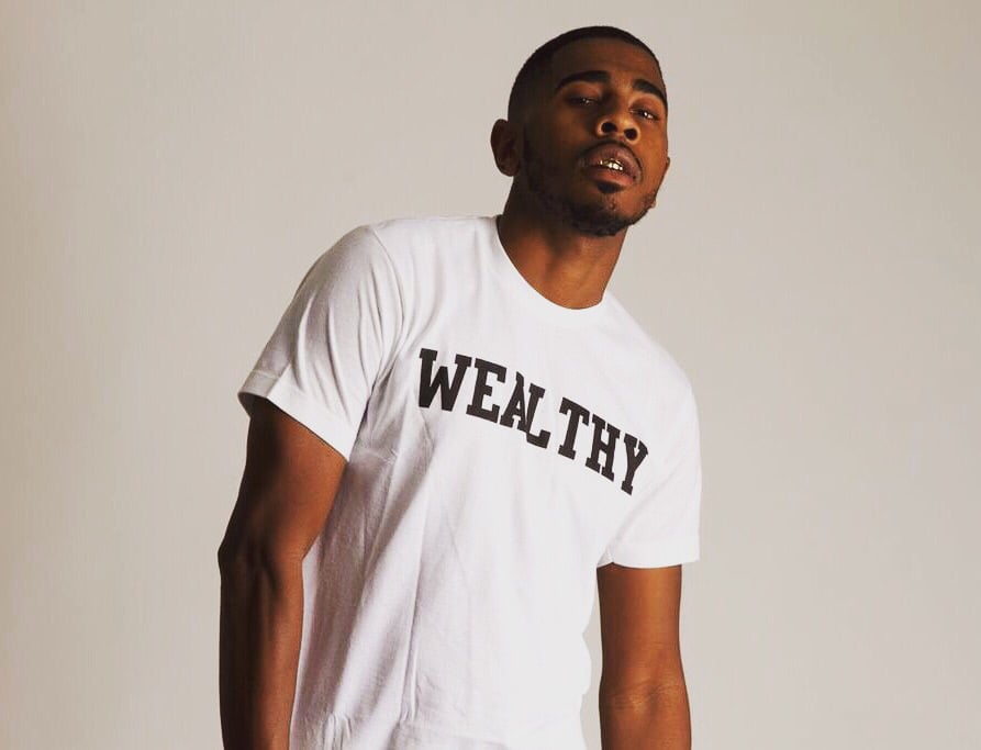 Image of White "WEALTHY" T-shirt