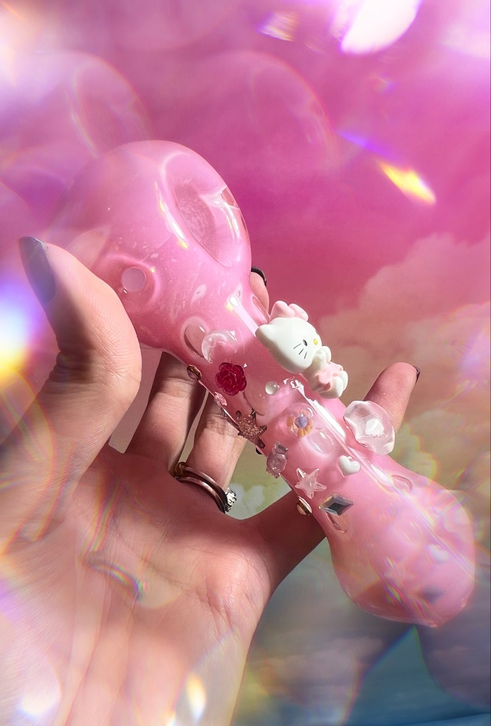 Large pink Hello Kitty Pipe 💕⭐️