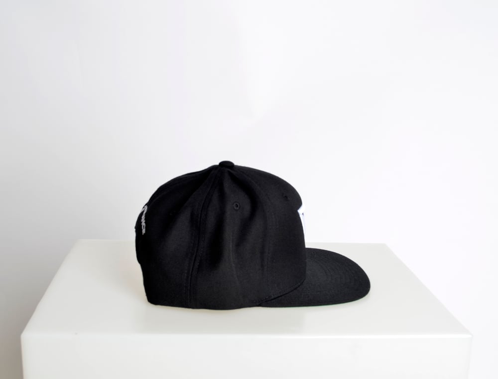 Image of Black Classic Snapback