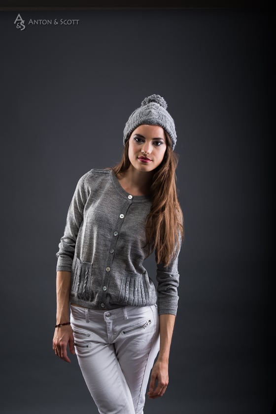 Image of Cardigan Gris Perle