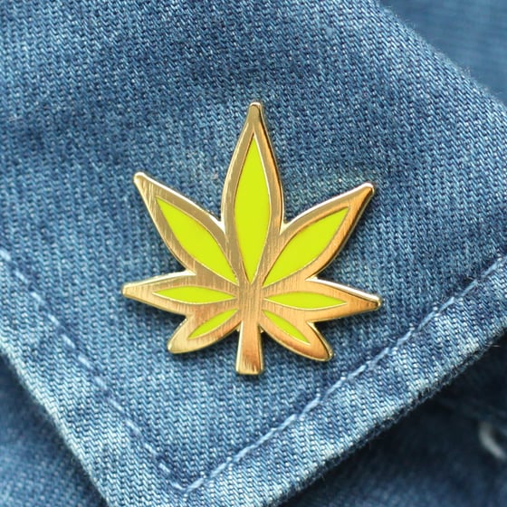 Image of Weed Leaf Enamel Pin
