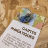 Badge ou pin's en céramique peint et estampé - Collection des cartes phréatiques